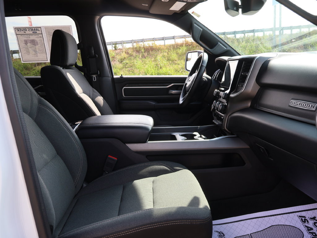 Used 2022 RAM 1500 Big Horn AWD/4WD image 9