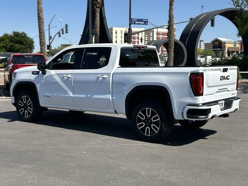 Used 2025 GMC Sierra 1500 AT4 w/ Technology Package image 6