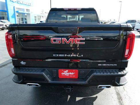 Certified 2025 GMC Sierra 1500 Denali RWD image 8