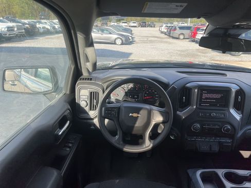 Used 2023 Chevrolet Silverado 1500 Custom image 11