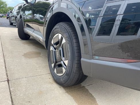 New 2027 Kia Telluride EX FWD image 19