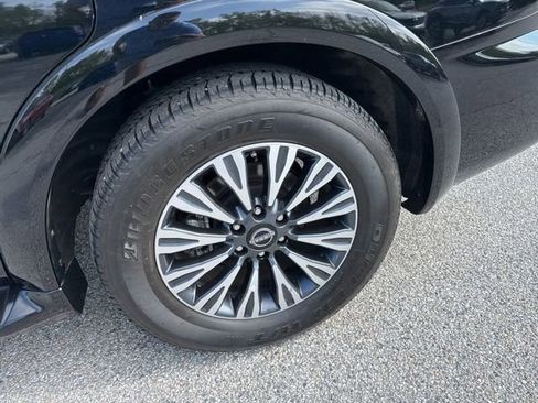 Used 2024 Nissan Armada SL w/ Midnight Edition Package AWD/4WD image 53