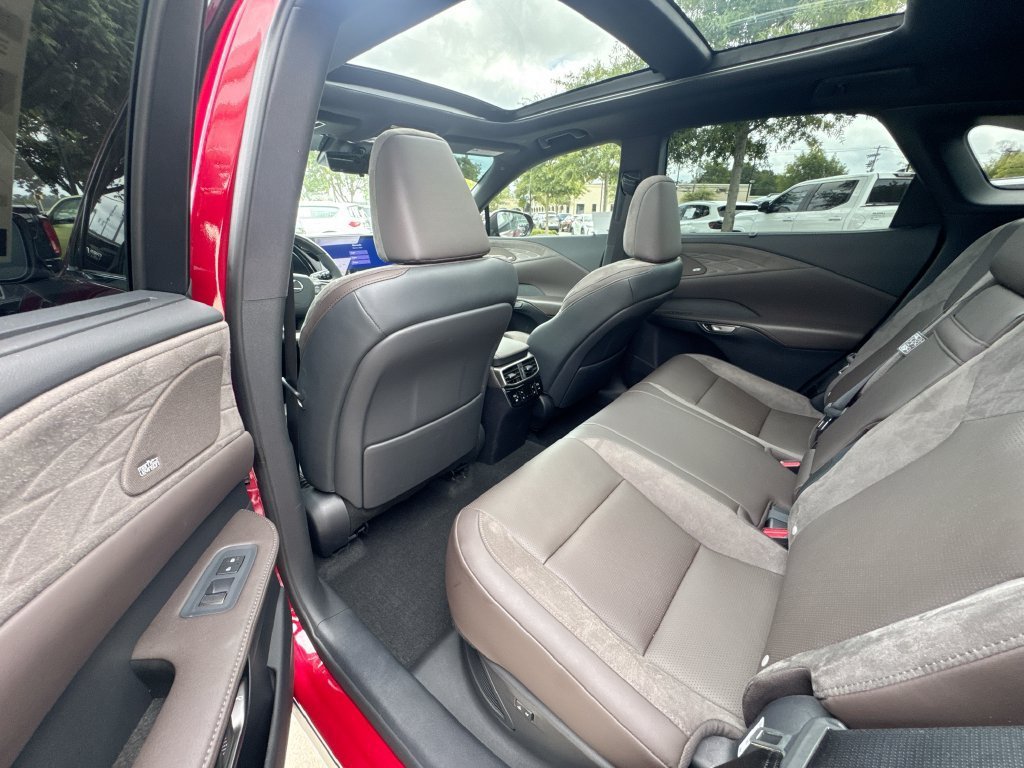 Used 2025 Lexus RX 350h w/ Convenience Package AWD/4WD image 34