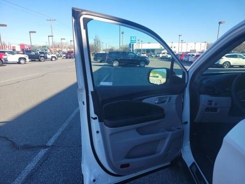 New 2026 Honda Ridgeline RTL image 13