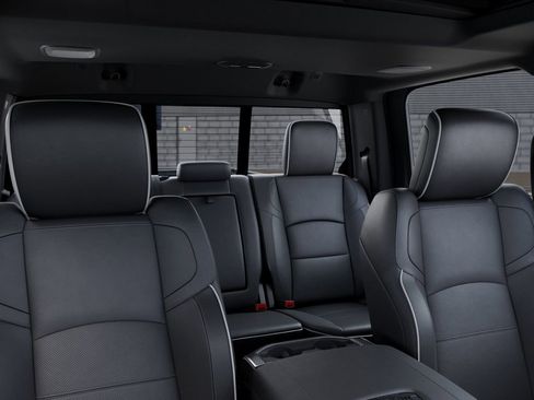 New 2026 RAM 2500 4x4 Crew Cab image 26