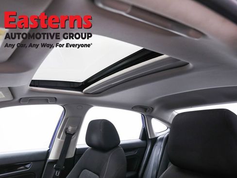 Used 2022 Honda Civic EX image 34