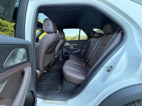 Used 2022 Mercedes-Benz GLE 350 GLE350 4MATIC w/ Premium Package image 11