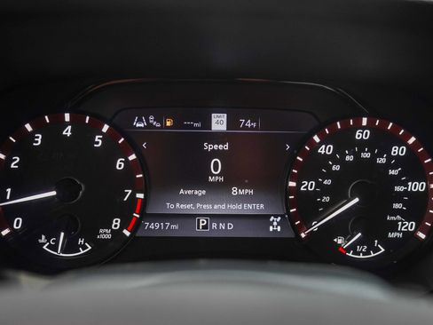 Used 2023 Nissan Frontier PRO-4X w/ Technology Package image 35