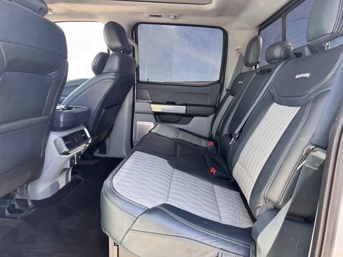 Used 2021 Ford F150 Limited image 30