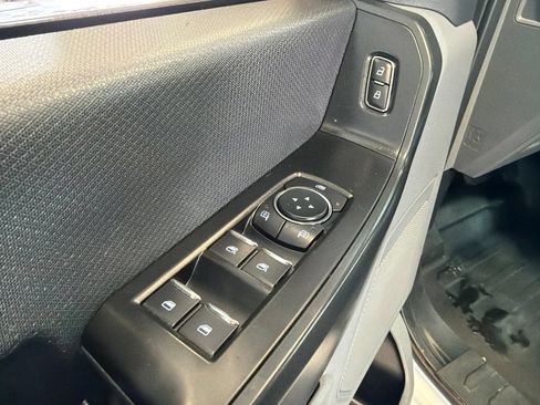 Used 2023 Ford F150 XL RWD image 12