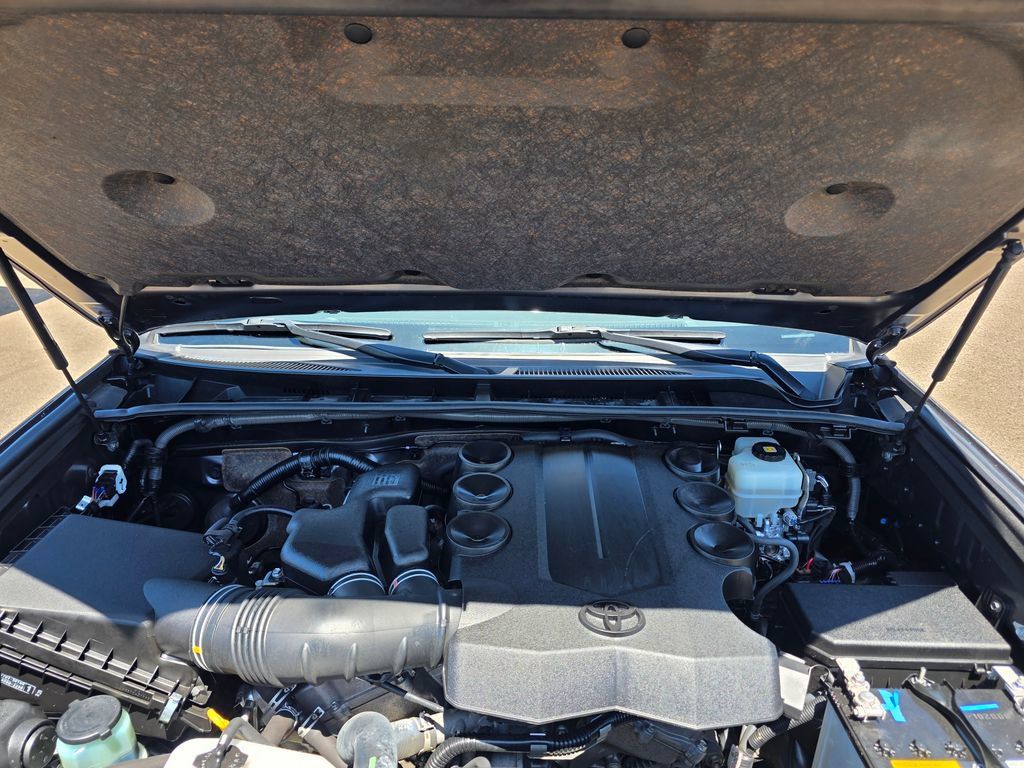 Used 2019 Toyota 4Runner SR5 Premium AWD/4WD image 28