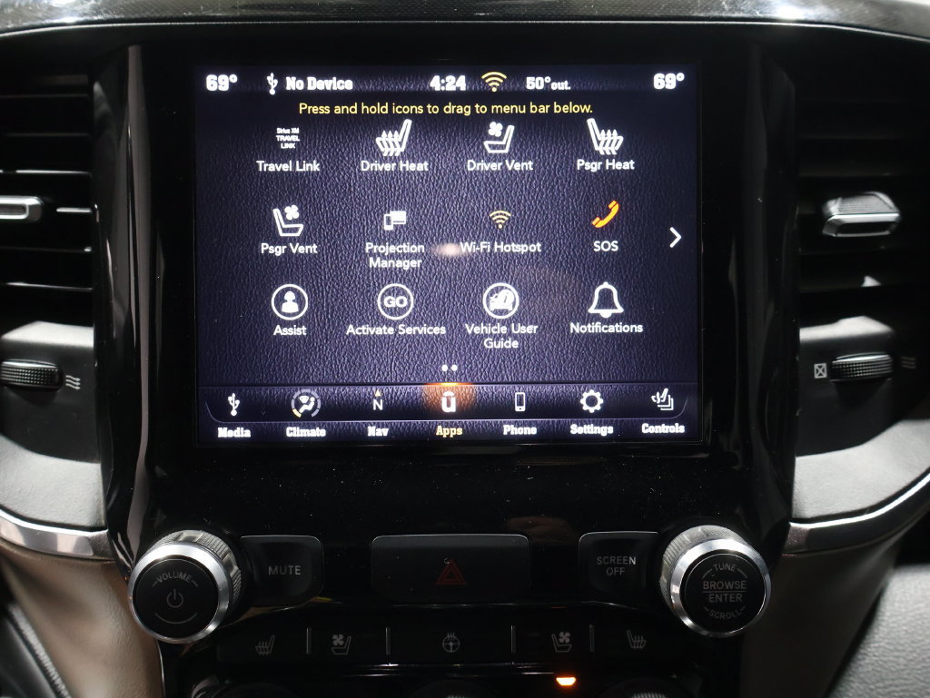 Used 2019 RAM 1500 Laramie AWD/4WD image 29