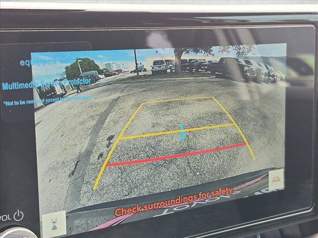Used 2025 Toyota RAV4 LE FWD image 13