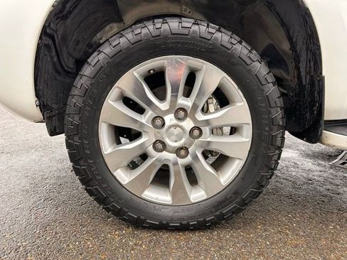 Used 2013 Toyota Sequoia Platinum image 11