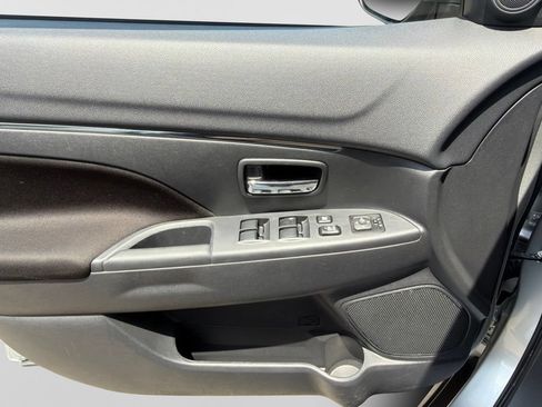 Used 2025 Mitsubishi Outlander Sport ES AWD/4WD image 30