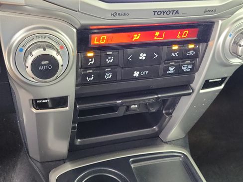 Used 2013 Toyota 4Runner Limited RWD image 26