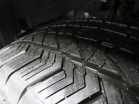 Used 2023 Ford F150 Lariat w/ Equipment Group 502A High image 10