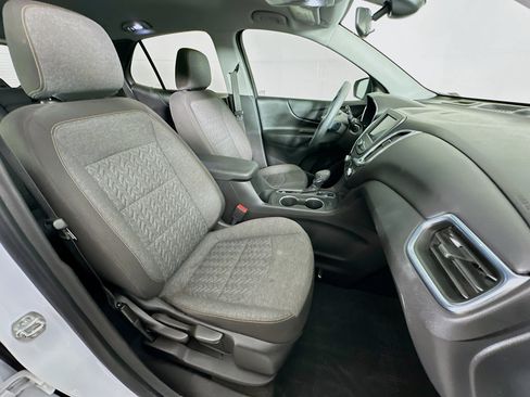 Used 2023 Chevrolet Equinox LT w/ LPO, Floor Liner Package AWD/4WD image 29