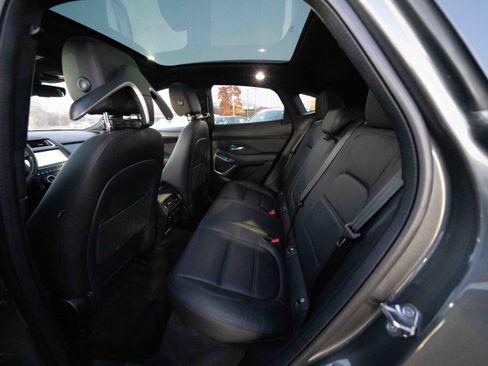 Used 2020 Jaguar E-PACE SE image 23