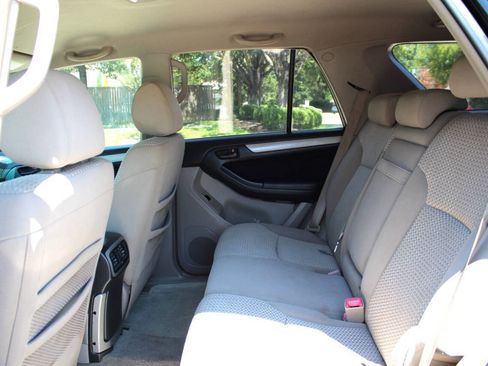 Used 2007 Toyota 4Runner SR5 image 11