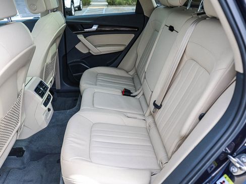 Used 2019 Audi Q5 2.0T Premium Plus AWD/4WD image 9