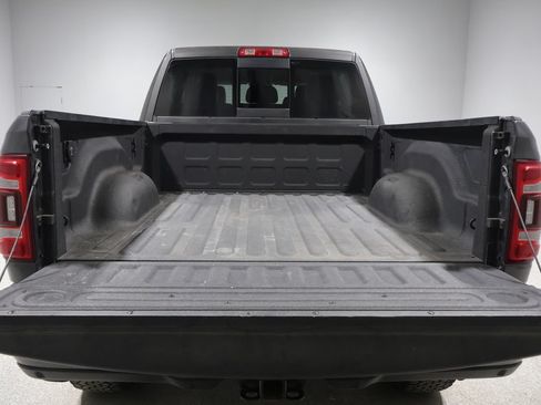 Used 2024 RAM 2500 Laramie AWD/4WD image 9