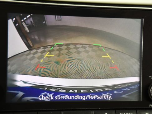 Used 2024 Nissan Altima 2.5 SV FWD image 28