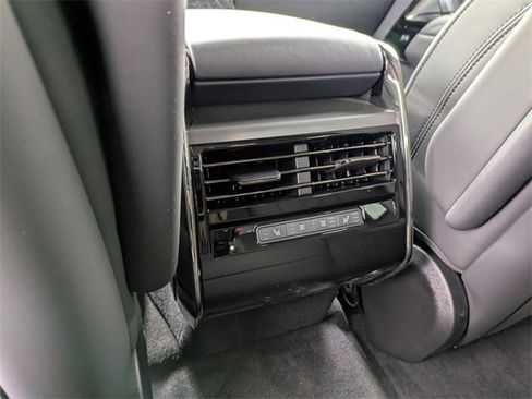 New 2025 Land Rover Range Rover Sport Dynamic SE image 13