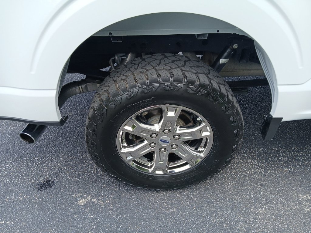 Used 2021 Ford F150 XLT w/ Equipment Group 302A High AWD/4WD image 19