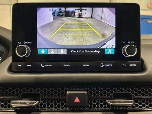 Certified 2025 Honda HR-V Sport image 31