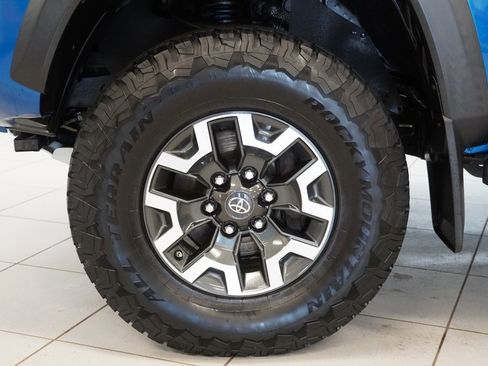 Used 2016 Toyota Tacoma TRD Off-Road image 22