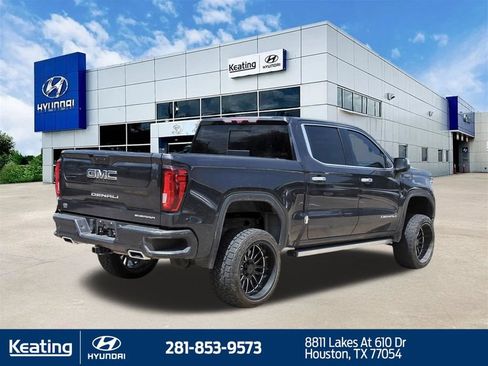 Used 2022 GMC Sierra 1500 Denali Ultimate AWD/4WD image 5