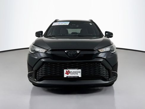 Used 2024 Toyota Corolla Cross AWD Hybrid image 2
