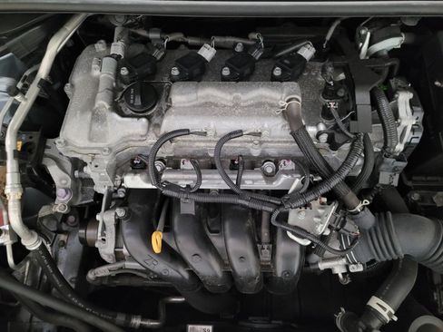 Used 2021 Toyota Corolla LE w/ Carpet Mat Package (TMS) FWD image 30