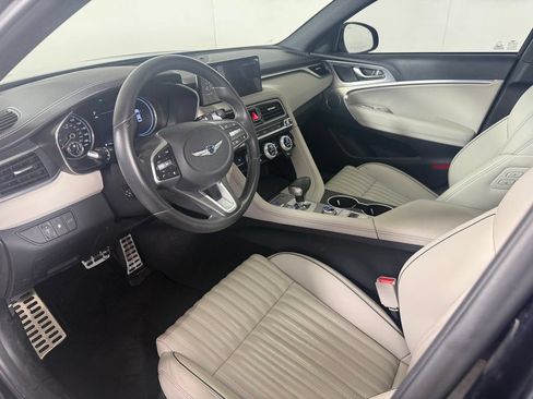 Used 2023 Genesis G70 2.0T w/ Sport Prestige Package RWD image 12
