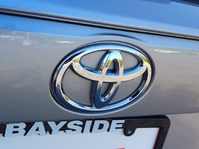 Used 2025 Toyota RAV4 LE AWD/4WD image 33