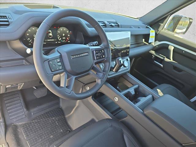 New 2026 Land Rover Defender 110 X-Dynamic SE AWD/4WD image 16