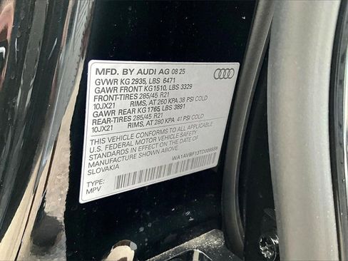 New 2026 Audi Q8 Premium image 29