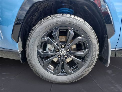 Used 2023 Toyota RAV4 XSE AWD/4WD image 14