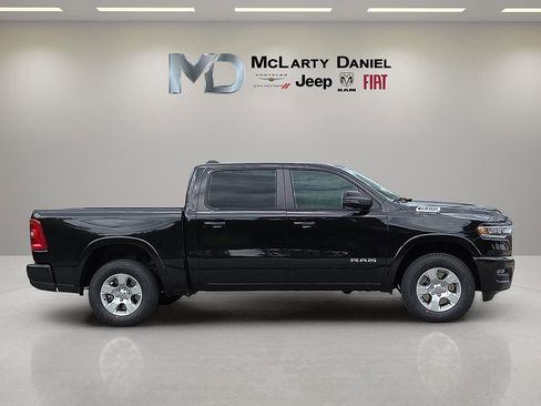 New 2026 RAM 1500 Big Horn AWD/4WD image 6