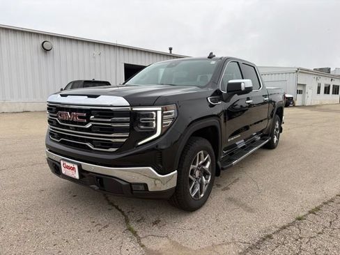 New 2026 GMC Sierra 1500 SLT w/ SLT Premium Plus Package AWD/4WD image 1