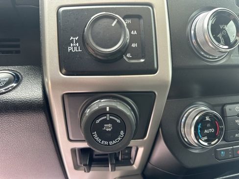 Used 2020 Ford F150 Lariat w/ Equipment Group 502A Luxury image 18