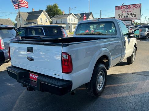 Used 2015 Ford F250 XL w/ Camper Package RWD image 4