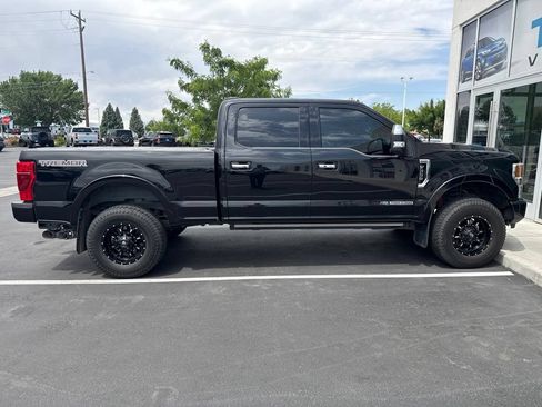 Used 2021 Ford F350 Platinum w/ Tremor Off-Road Package AWD/4WD image 24