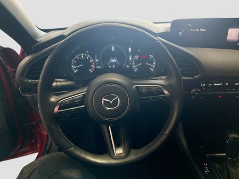 Used 2024 MAZDA MAZDA3 Hatchback w/Premium Plus Pkg AWD/4WD image 11