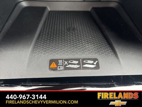 New 2026 Chevrolet Traverse LT w/ Sun and Wheel Package image 24