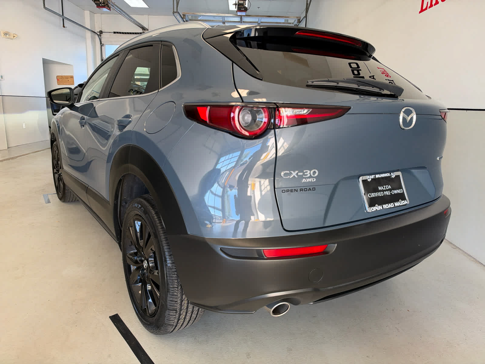 Used 2024 MAZDA CX-30 AWD 2.5 S w/ Preferred Package image 4