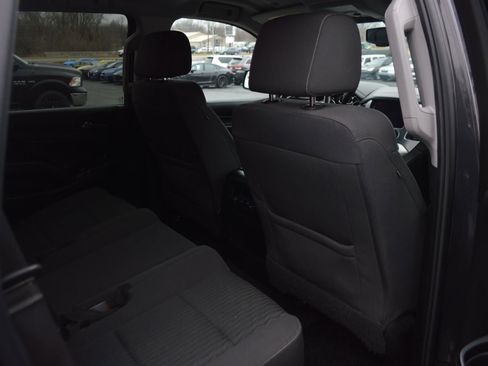 Used 2016 GMC Yukon SLE w/ HD Trailering Package AWD/4WD image 21