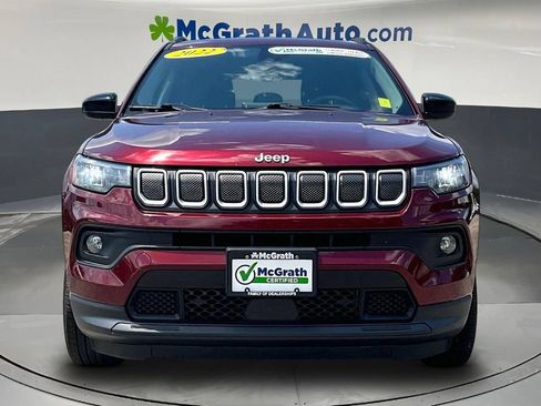 Used 2022 Jeep Compass Latitude AWD/4WD image 2