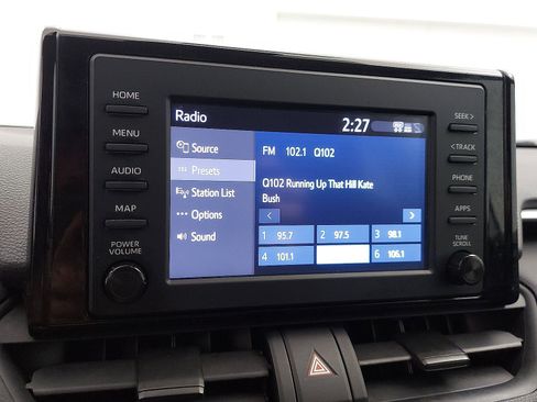 Used 2019 Toyota RAV4 LE w/ Carpet Mat Package FWD image 8